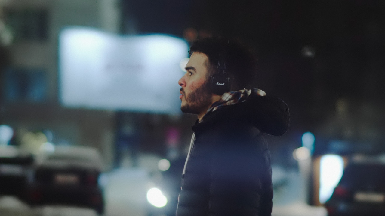 Just feel it. Short film: still from the film 4